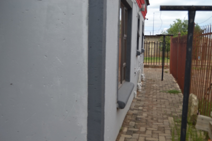 2 Bedroom Property for Sale in Freedom Park Free State